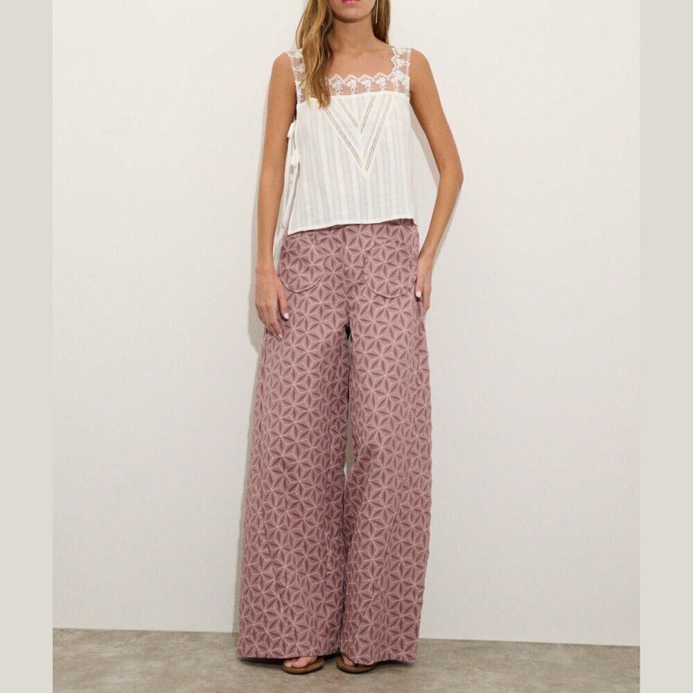 Mauve Geometric Patterned Wide-Leg Pants - Picture 4 of 8